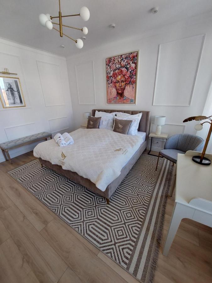 Saint Raphael'S Apartment, Classe 3 Etoiles Exterior photo